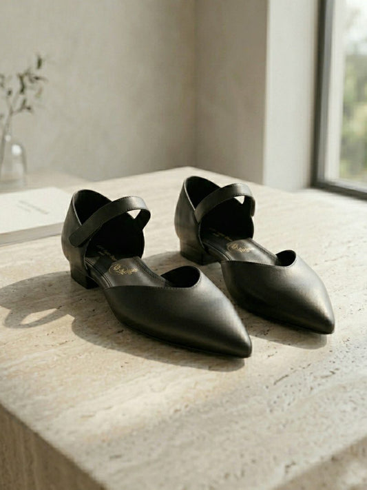 Zapatos planos con punta 