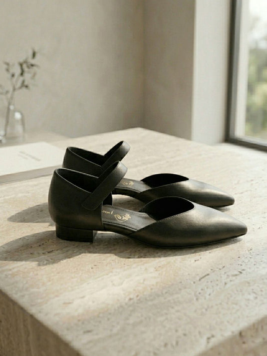 Zapatos planos con punta 