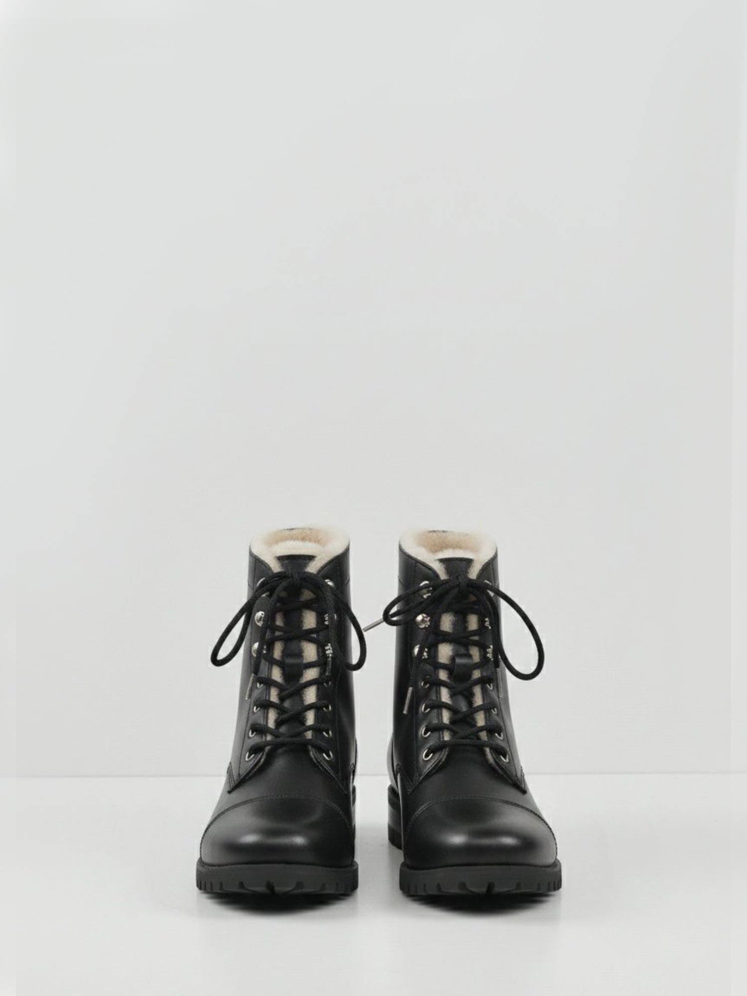 Botas de trabajo aisladas 
