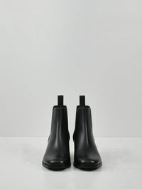 Luxe Smart Chelsea Boots