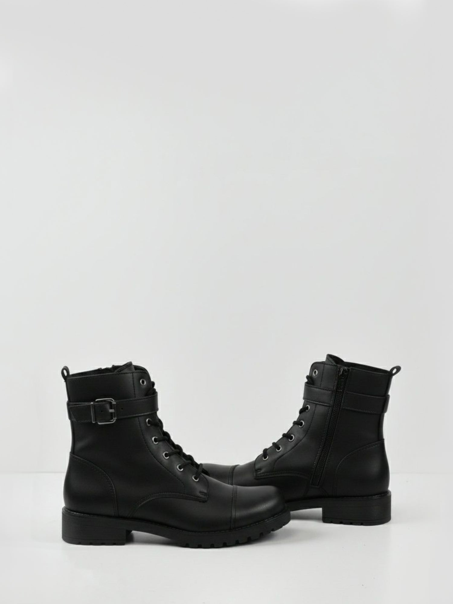 Botas de trabajo con hebillas 