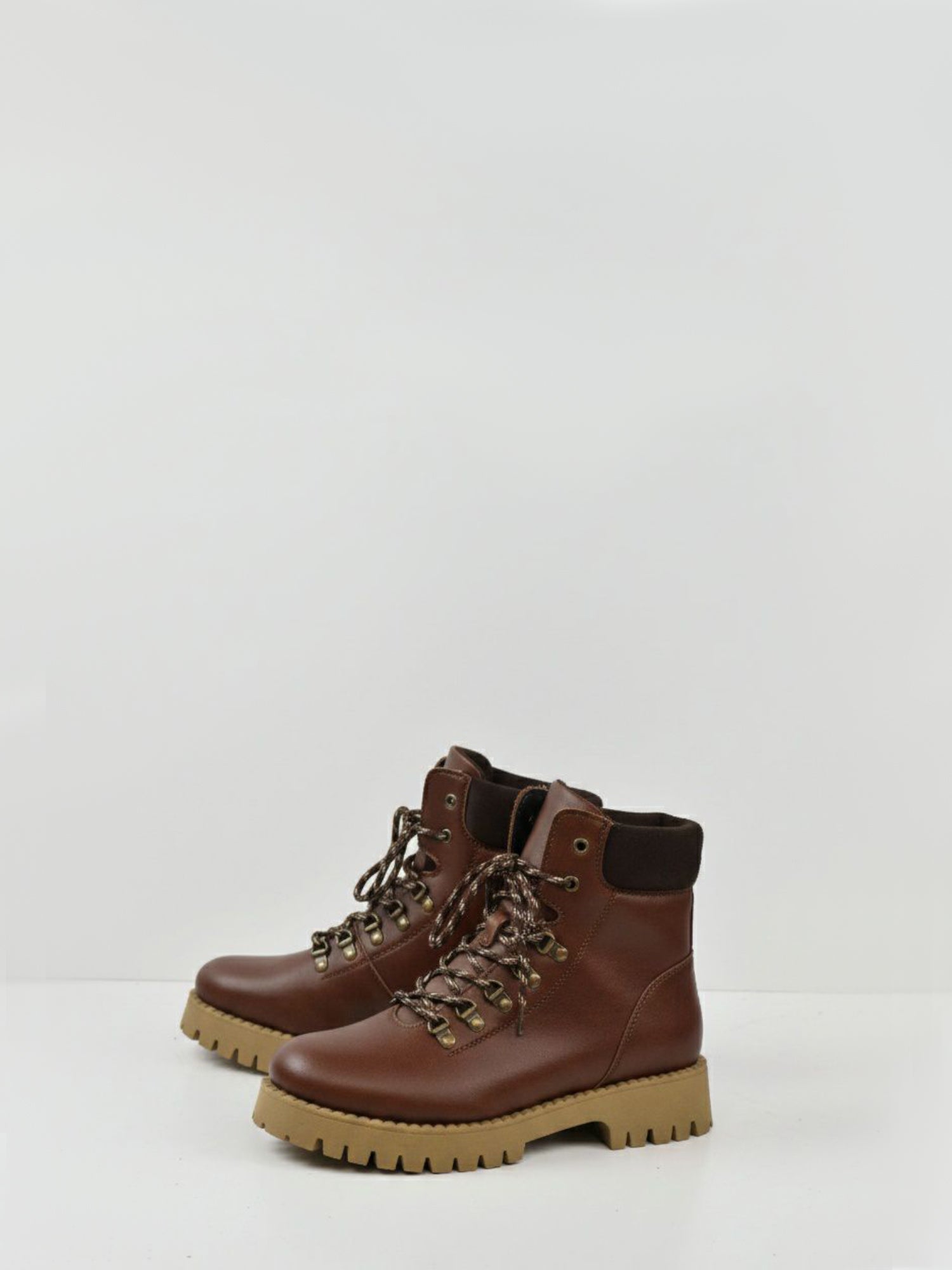 Botas de muelle aisladas Mk2 