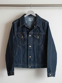 Chaqueta vaquera reciclada