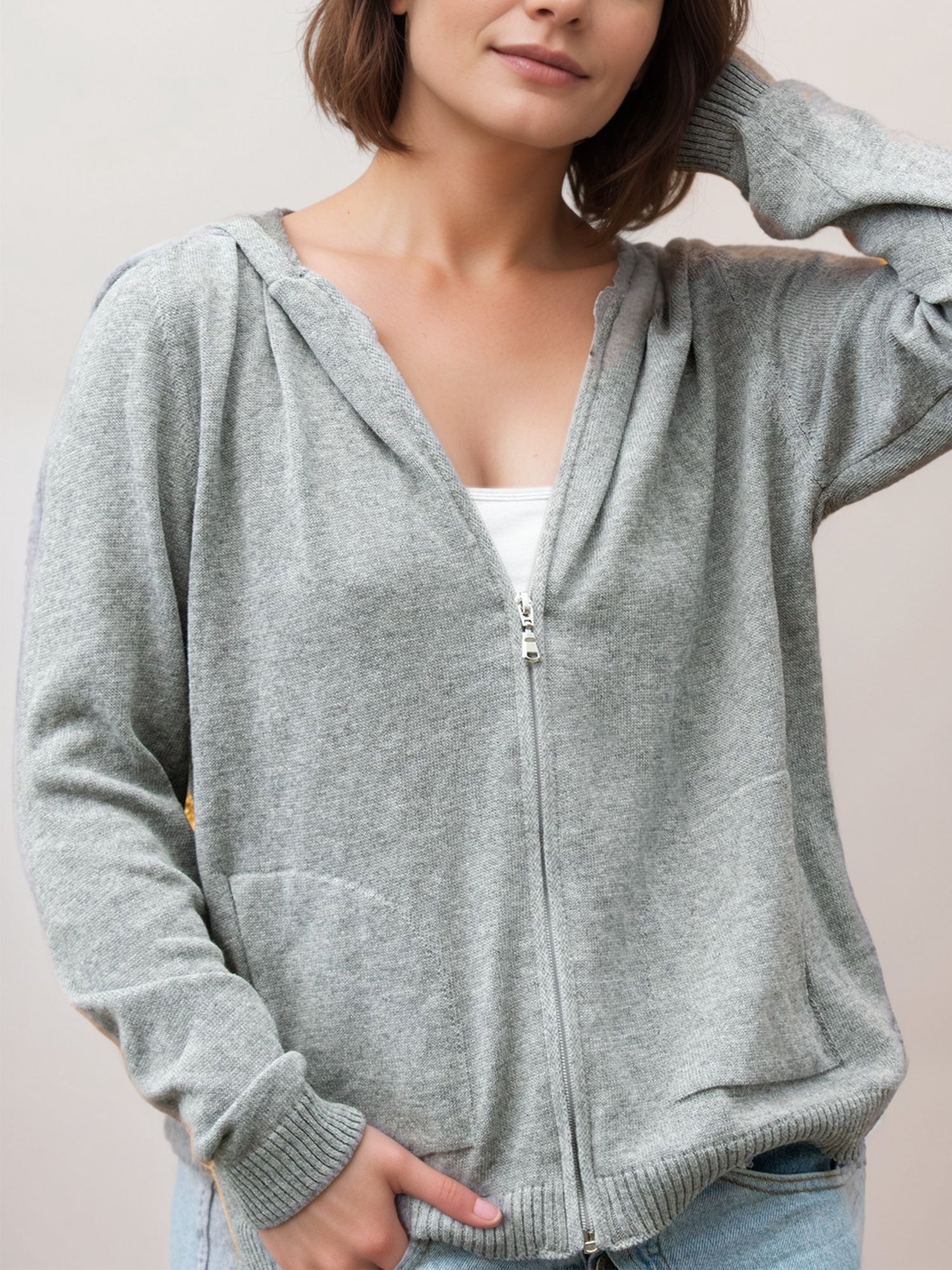 Sudadera con capucha de punto reciclado 