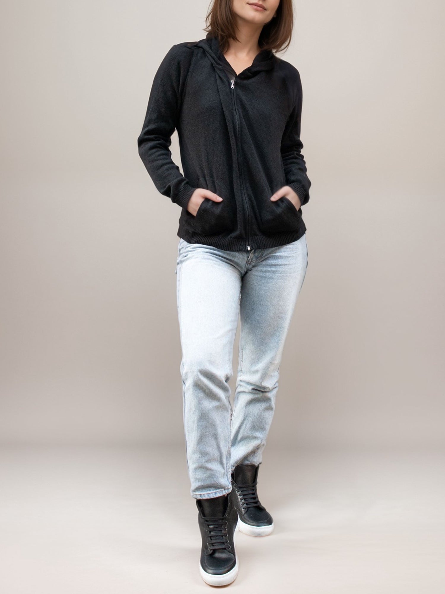 Sudadera con capucha de punto reciclado 