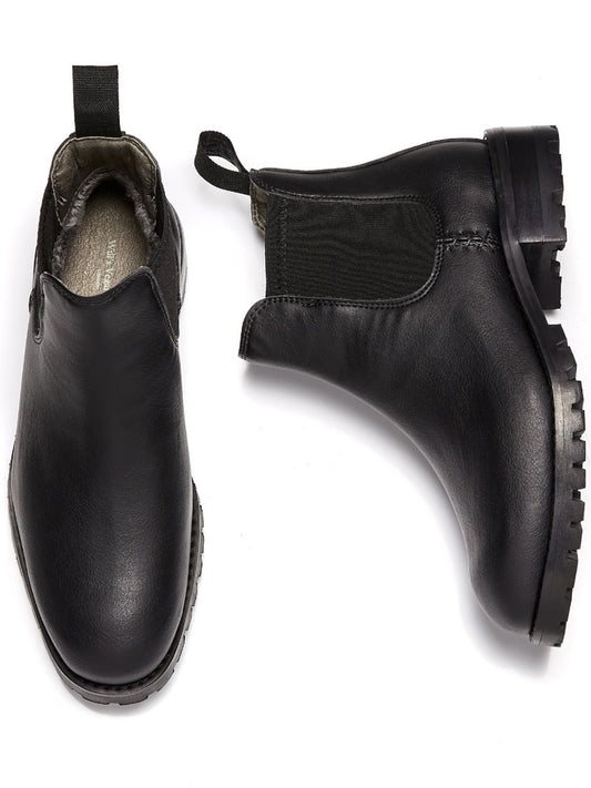 View All Men's Shoes, Apparel & Accessories