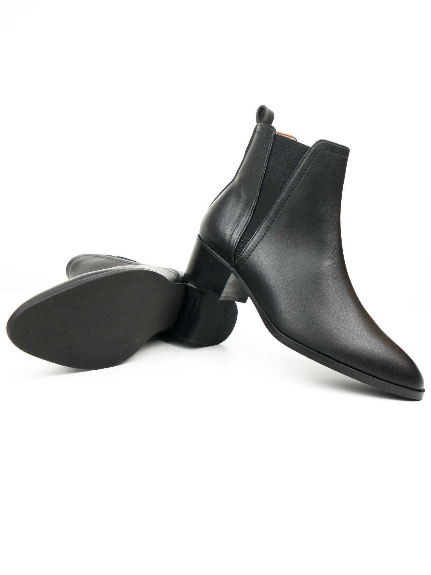 pointed toe chelsea boots womens