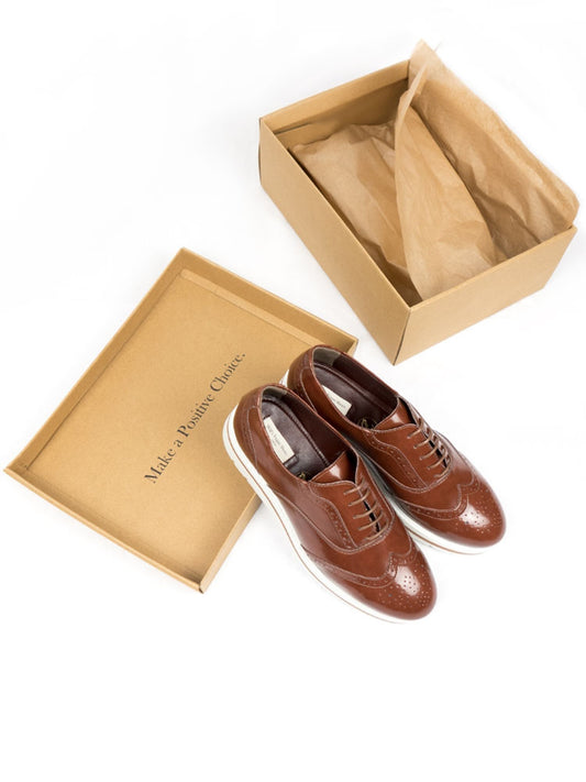 Zapatos brogue de plataforma plana  | Zapatos veganos para mujer